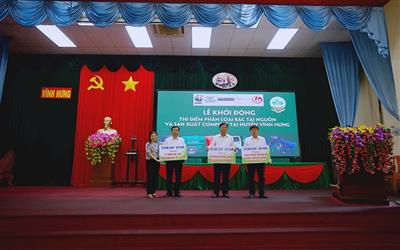 Long An: Phát động mô hình phân loại rác tại nguồn cho khu vực nông thôn huyện Vĩnh Hưng